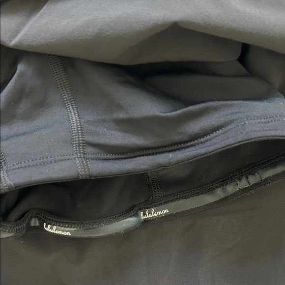 lululemon athletica Black tennis Skirt size 4 - Picture 3 of 7
